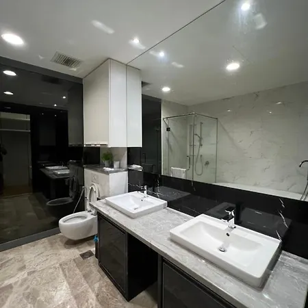 Platinum Suites Klcc By Moonorchid Kuala Lumpur Exterior photo