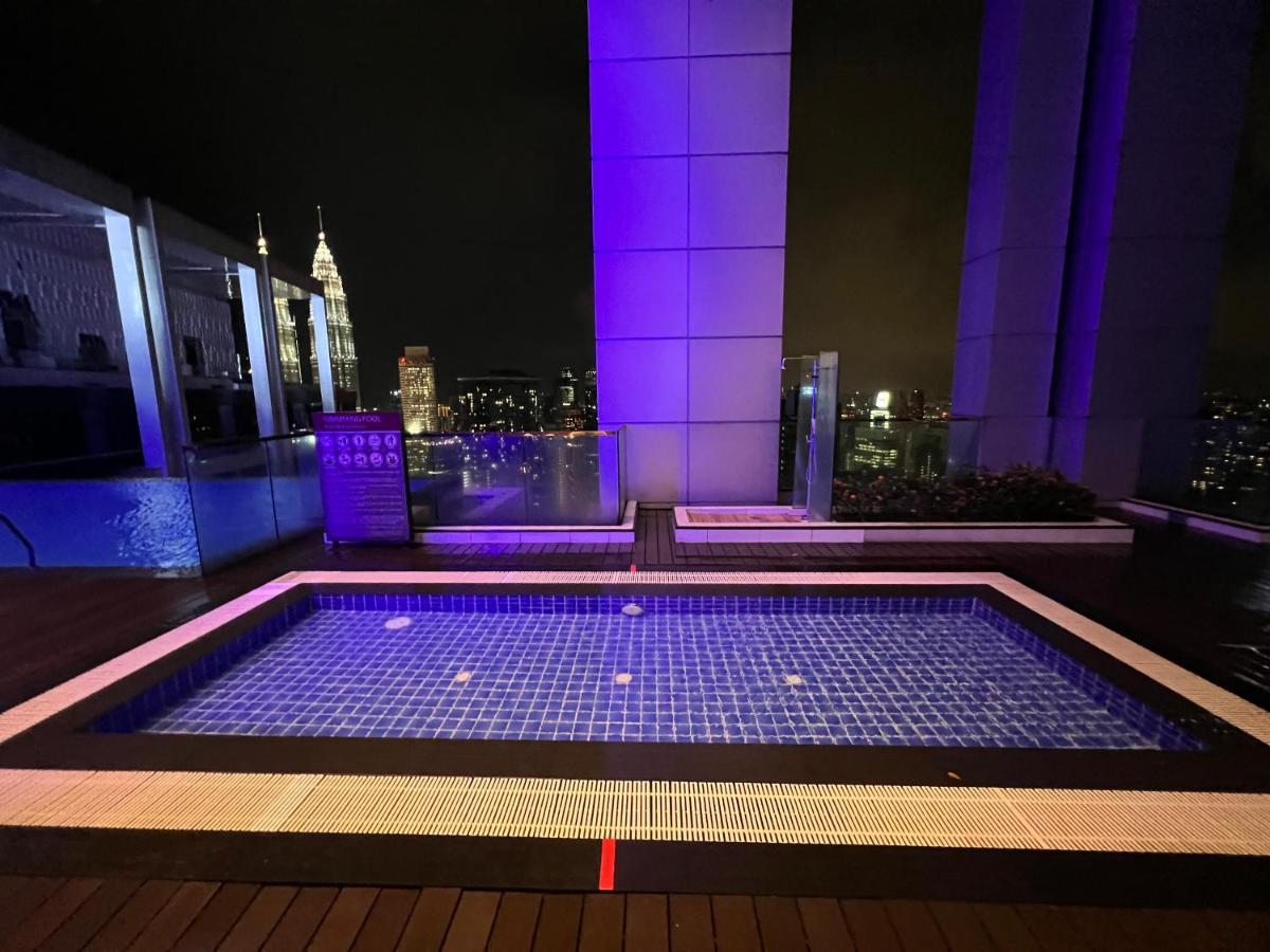 Apartment Platinum Klcc By Moonorchid